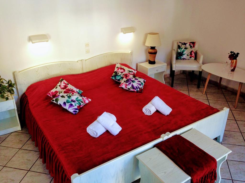 Apart Hotel Blumarin Agios Gordios  Dış mekan fotoğraf