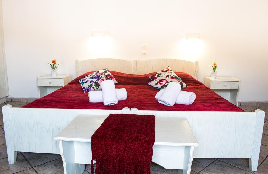 Apart Hotel Blumarin Agios Gordios  Dış mekan fotoğraf