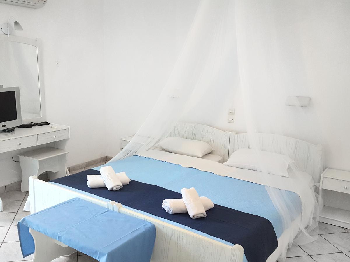 Apart Hotel Blumarin Agios Gordios  Dış mekan fotoğraf